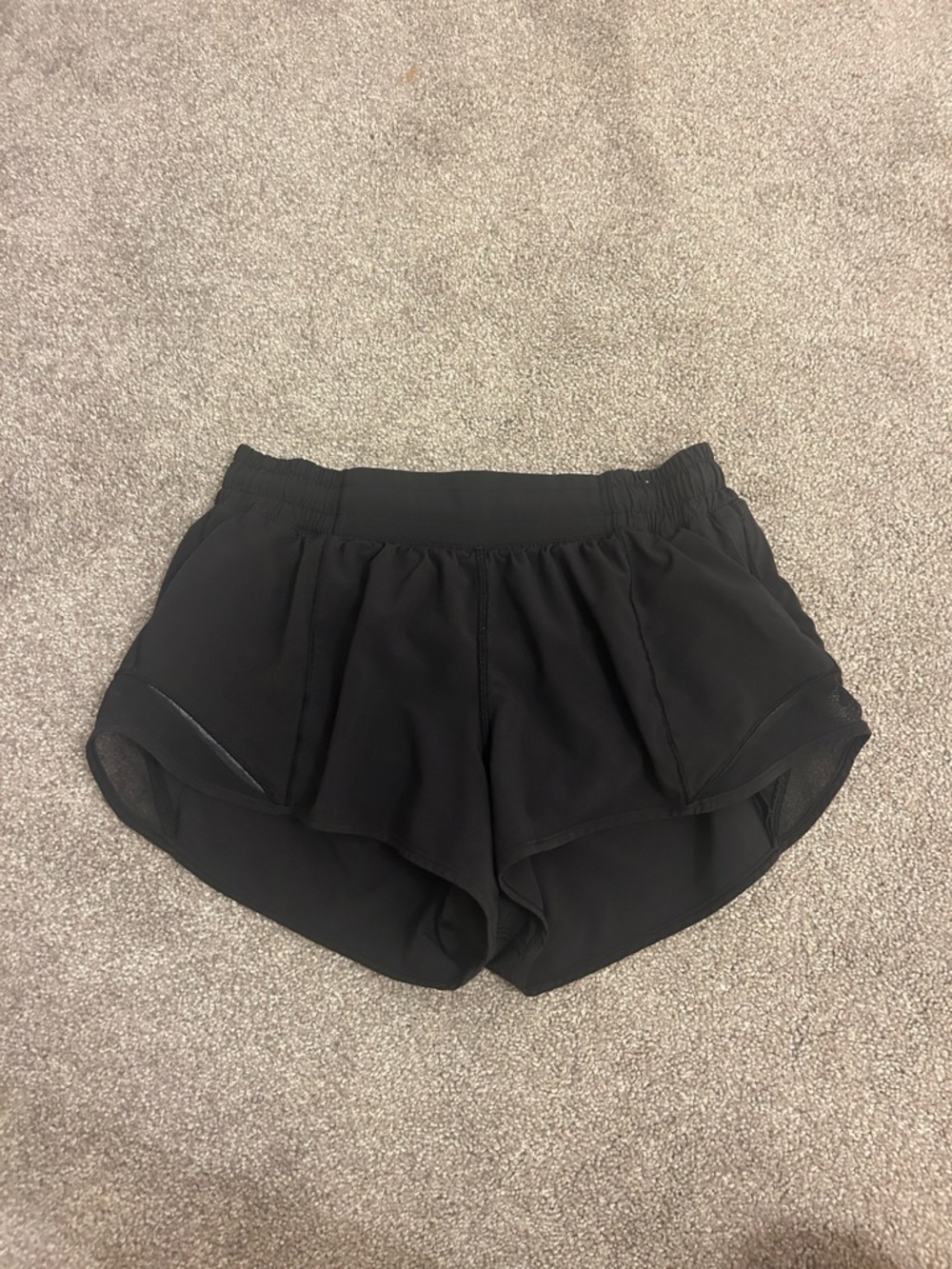 Lululemon hotty hot shorts